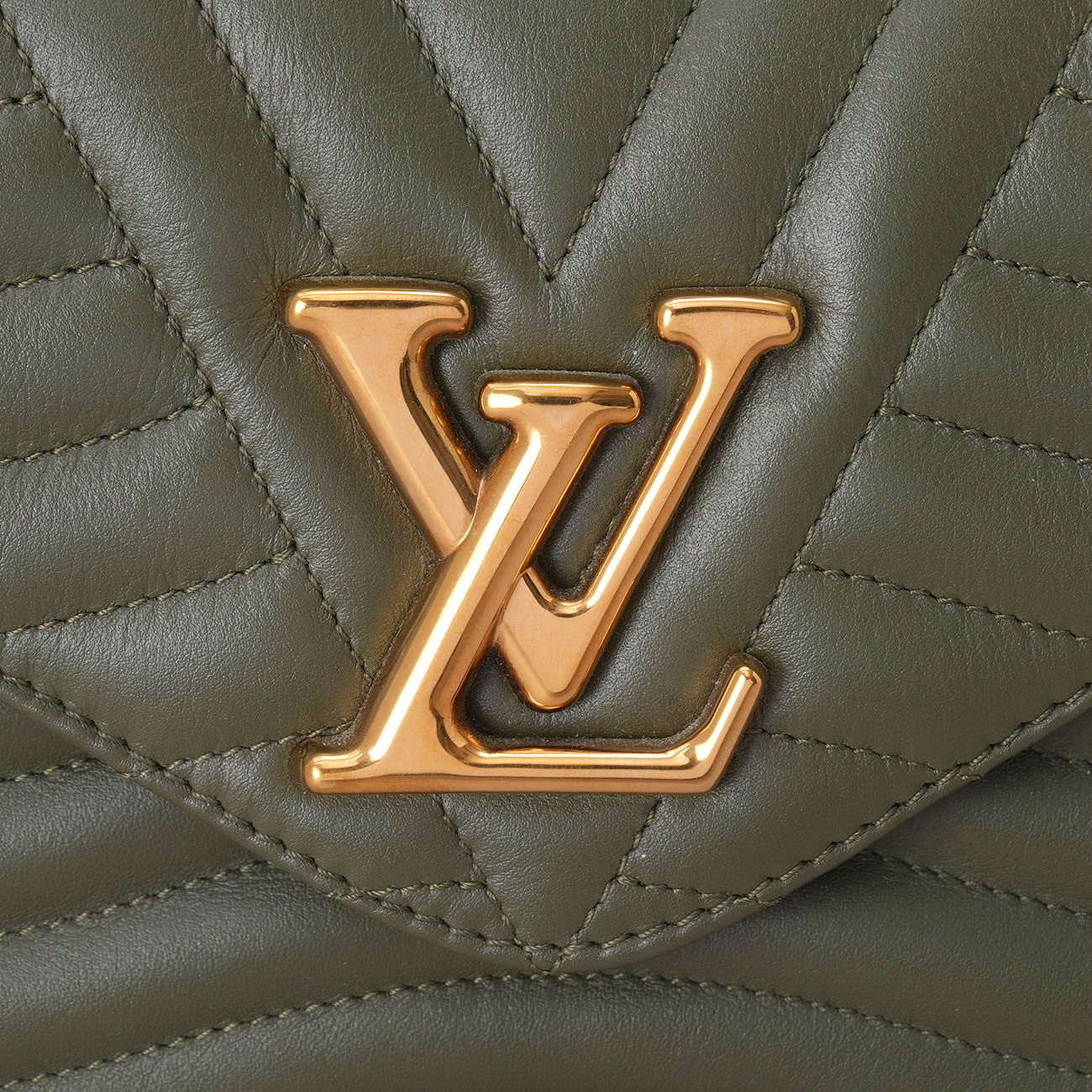 LOUIS VUITTON(USED)루이비통 M55383 뉴웨이브 체인 숄더백